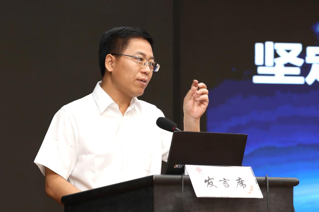 董小龙--陕西省政协常委、前...