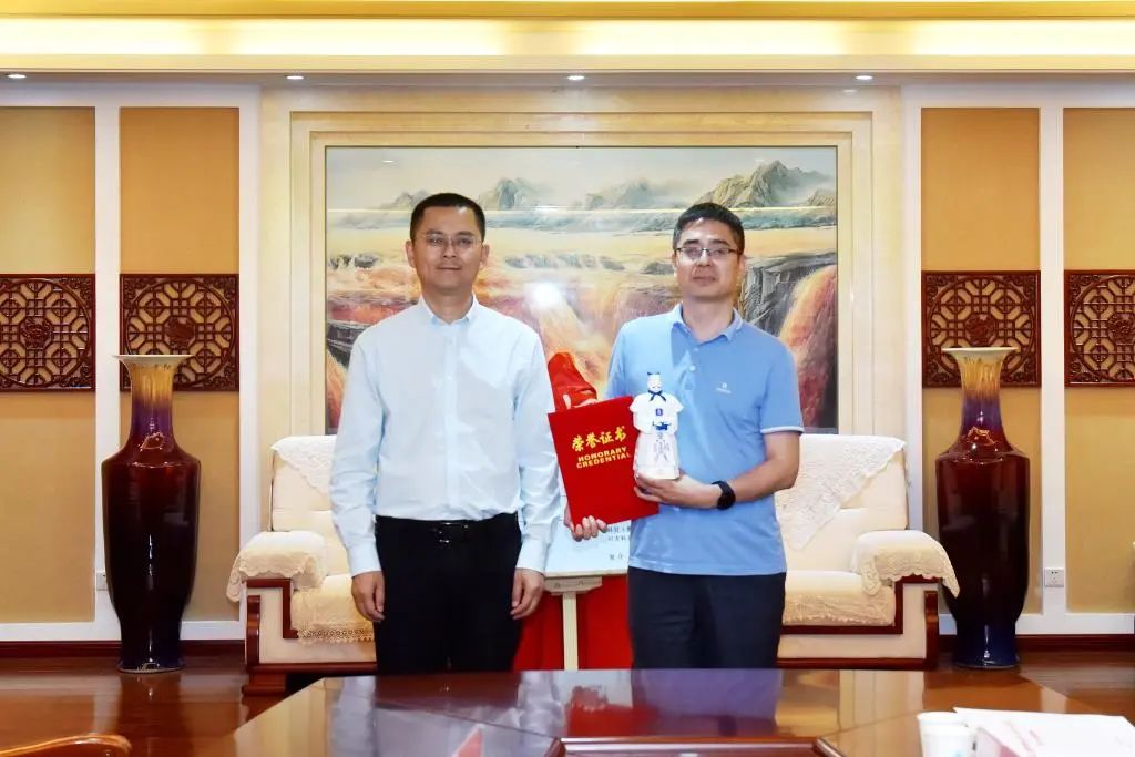 西安市市委书记提出市